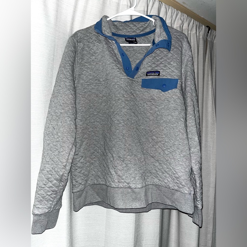 Patagonia Quilted Pullover in Gray and Blue